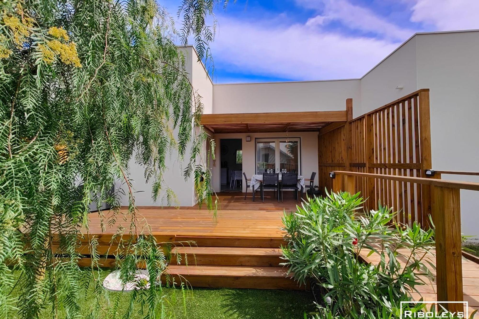Marina Lodge - Villa T3 en résidence avec piscine Vias Exterior foto